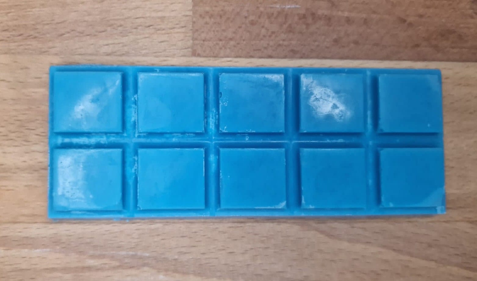 3 witches wax melt snap bars. - Image 2