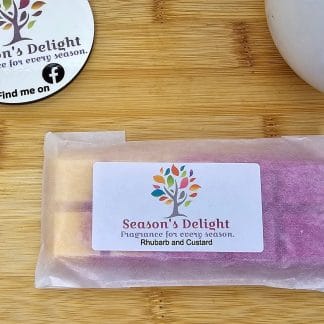Rhubarb And Custard Wax Melt Bars.
