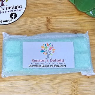 Shimmering spruce and peppermint wax melts.