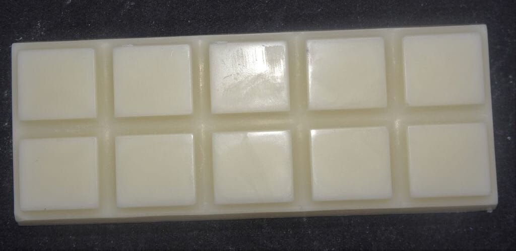 Happy Halloween snap bar wax melts A spooky sweet candy fragrance, highly scented, vegan friendly, soy wax. Autumn, cosy, ghouls, - Image 4