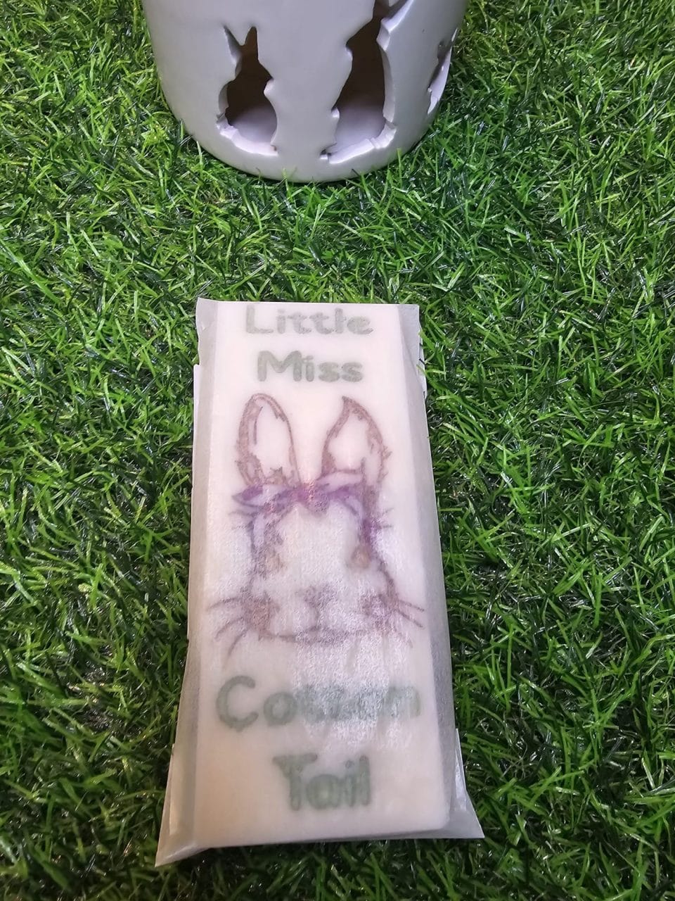 Handpainted Easter, spring wax melt bars. Little mister or Mrs cotton tail designs with the fragrance carrot cake - Image 3