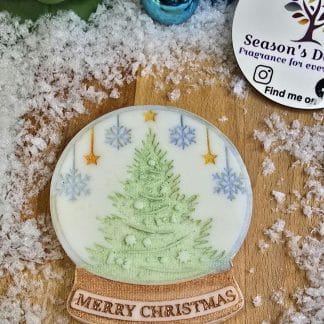 White christmas scented Soy wax melt globe.Strong scented long lasting Christmas fragrance. Gift ideas.